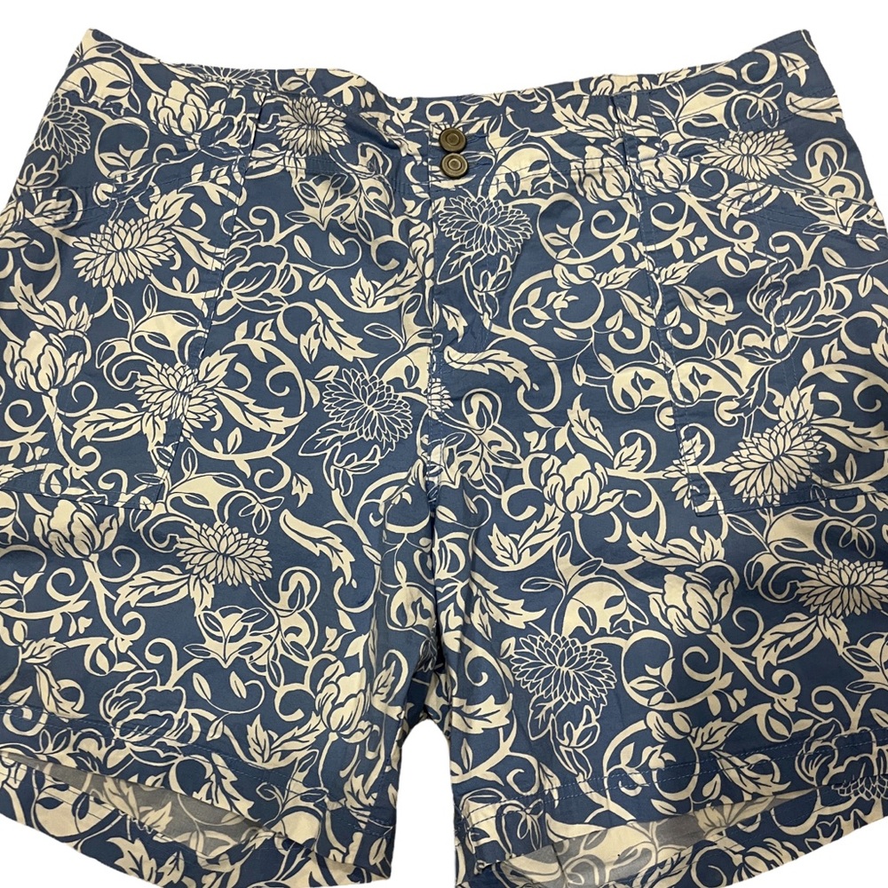 Lane Bryant Blue & White Floral Print Chino Cotton Shorts Sz 18